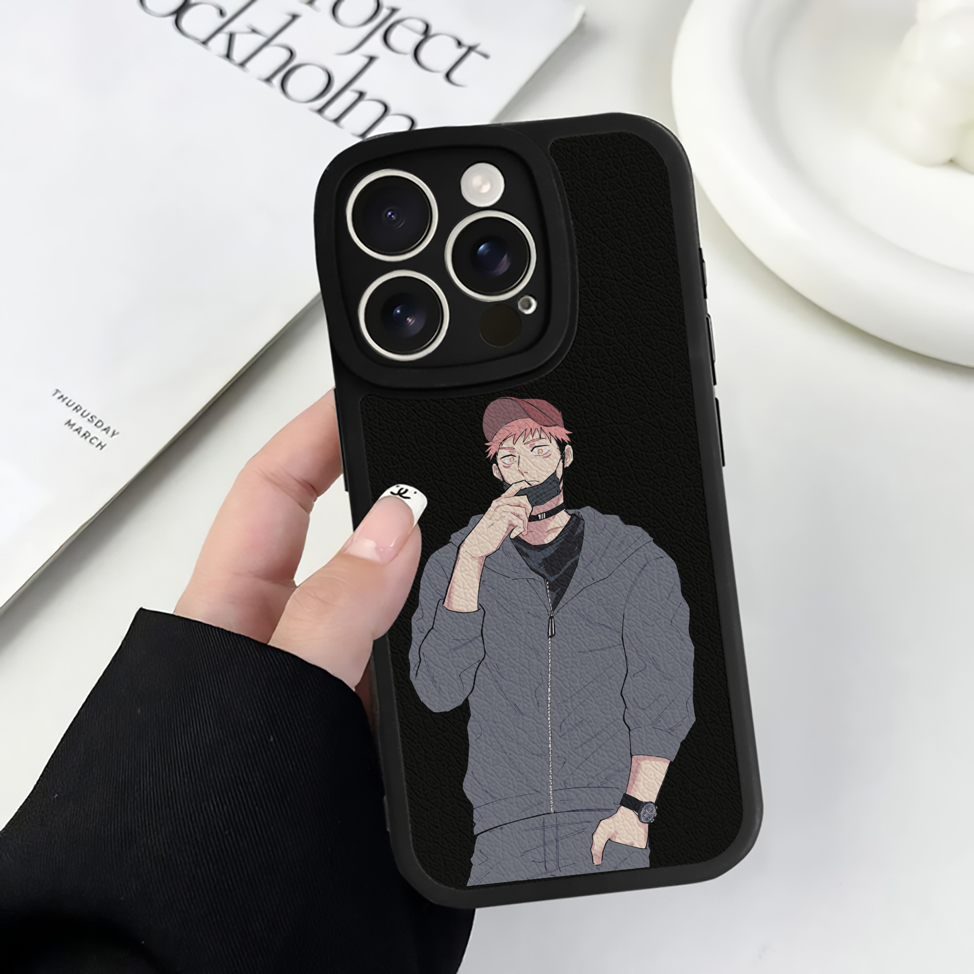 （画像用） 呪術廻戦 Jujutsu Kaisen 【iPhone 16シリーズ対応】シリコンスマホケース（レザー調） 材質：シリコン